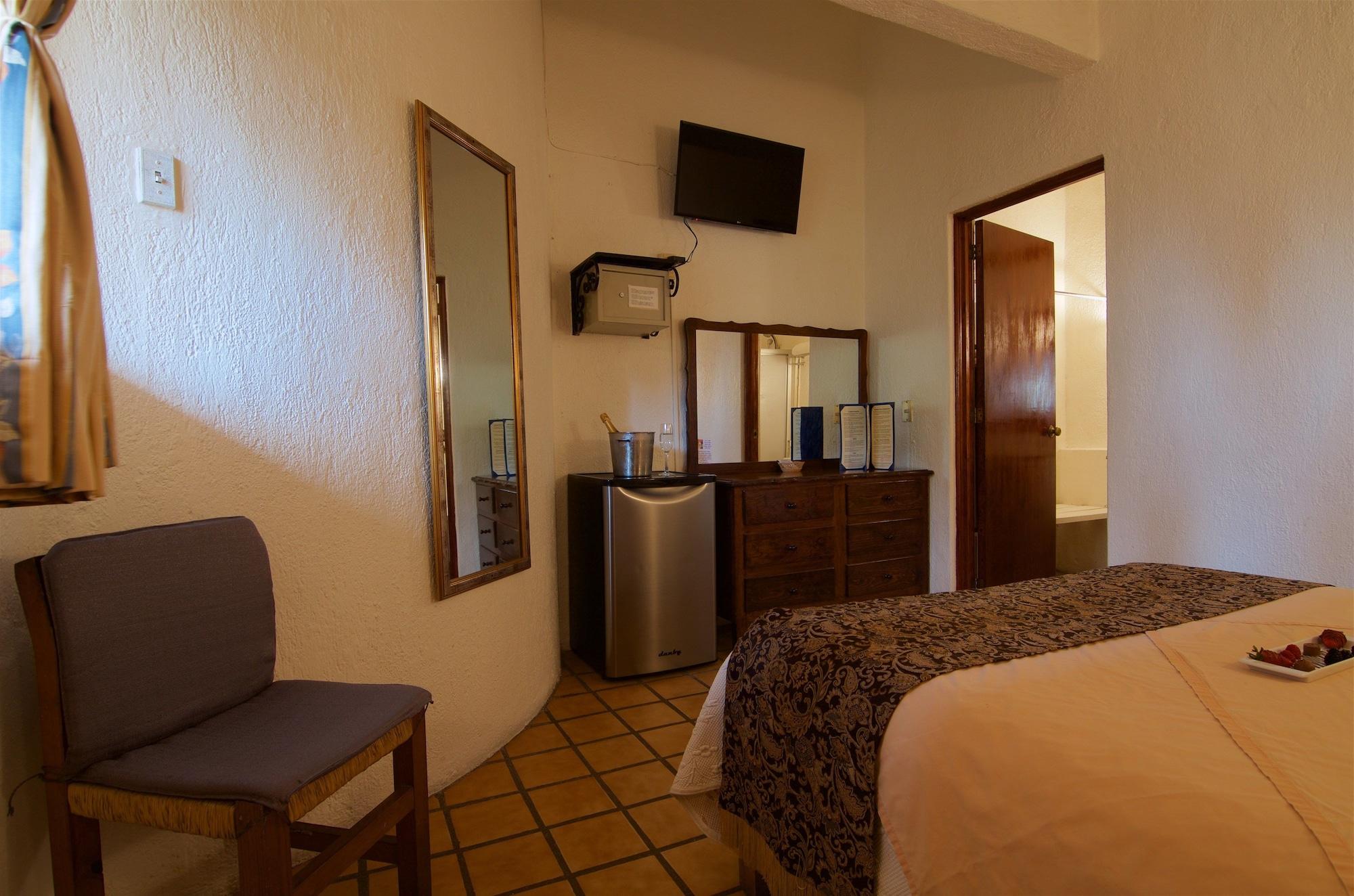 Hotel Mercurio - Gay Friendly Puerto Vallarta Exterior photo
